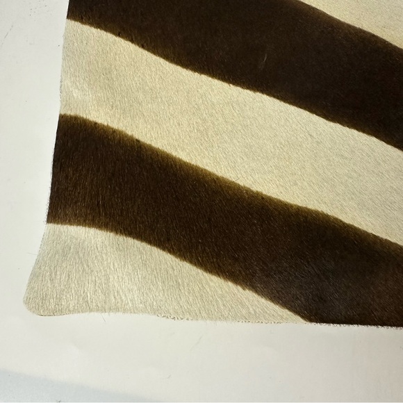 Cowhide Fur Leather Cover Case Pillow Western Southwestern 20" X 12.5" Set of 2 - Picture 4 of 7